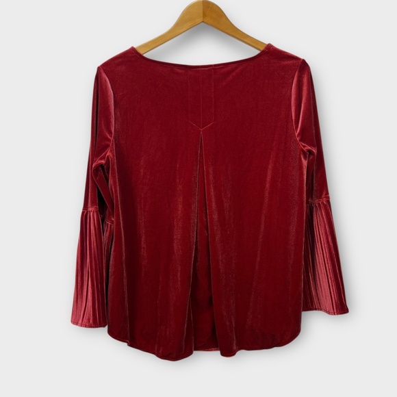 Foxcroft Womens Velvet Top Maroon Red Bell Ruffle Sleeve Blouse Whimsigoth 6 Y2K - Picture 5 of 12